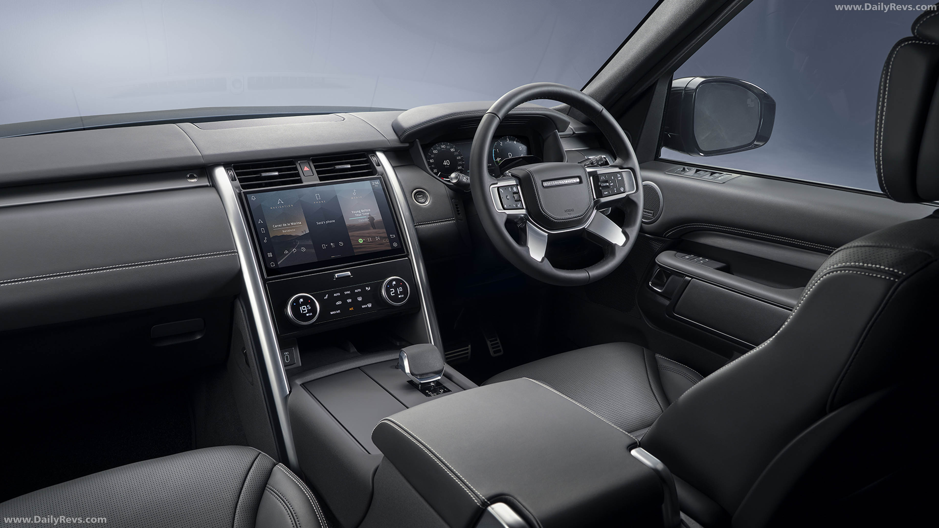 2026 Land Rover Discovery Landmark Edition Interior